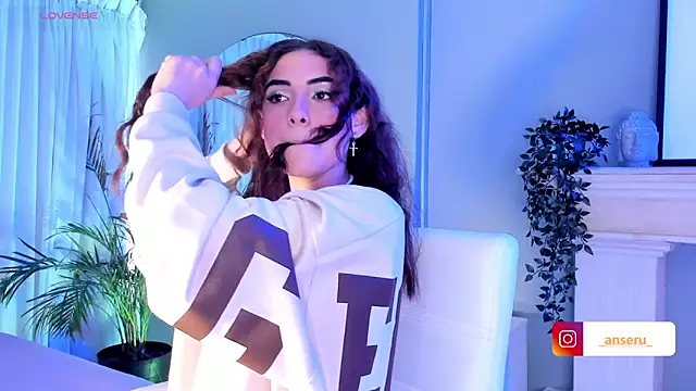 Anseru  online show from 24, 10, 2025