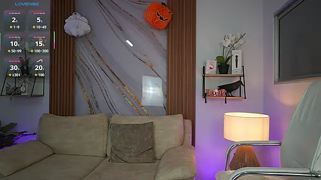 MilaCrave online show from 21, 10, 2025