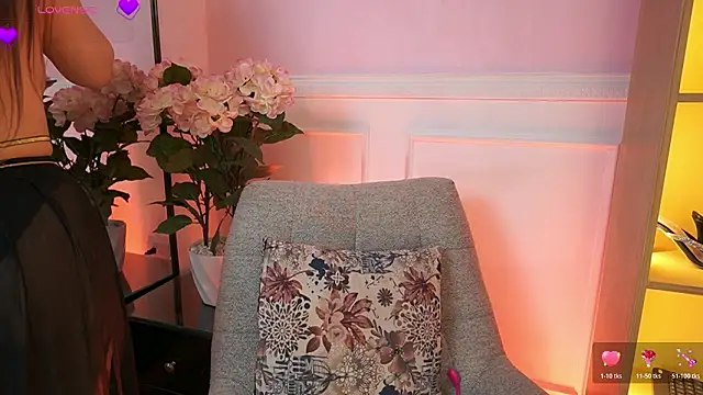 MilaCrave online show from 13, 3, 2026