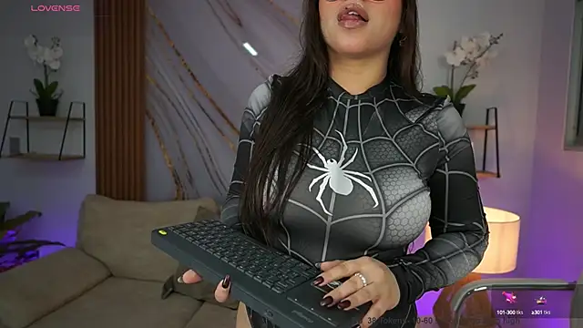 MilaCrave online show from 30, 9, 2025