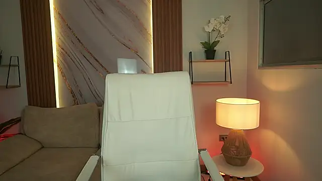 MilaCrave online show from 9, 1, 2026