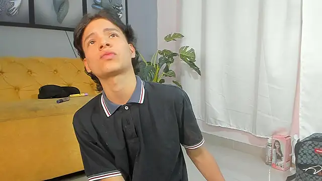 camillo virgil online show from 3, 11, 2025