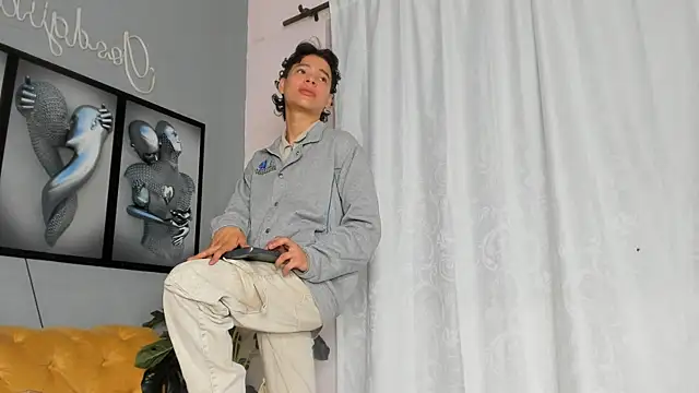 camillo virgil online show from 1, 12, 2025