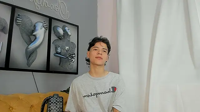 camillo virgil online show from 28, 10, 2025