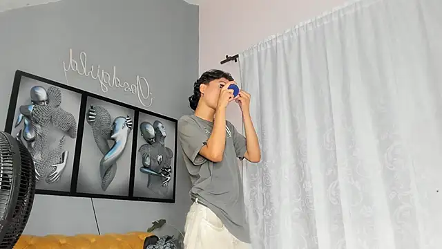 camillo virgil online show from 2, 12, 2025