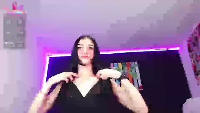 ingrid zese  online show from 4, 10, 2025