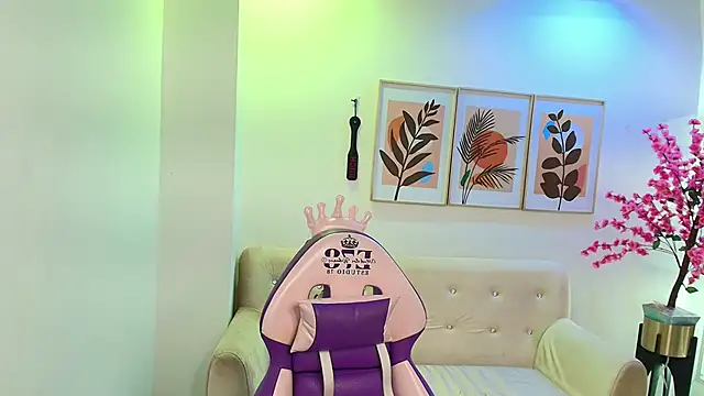 Anie johnson online show from 26, 9, 2025