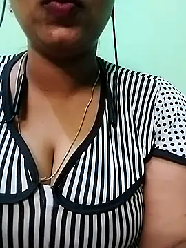 Dimplegirl online show from 9, 11, 2025