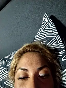 Ashleycam69 online show from 9, 1, 2026