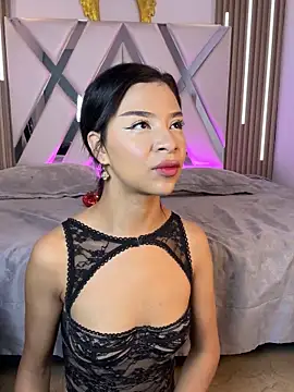 jennie whitee online show from 8, 10, 2025