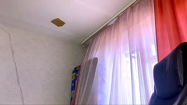 Smoke mama online show from 16, 9, 2025