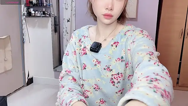 Y2Luvk online show from 17, 12, 2025