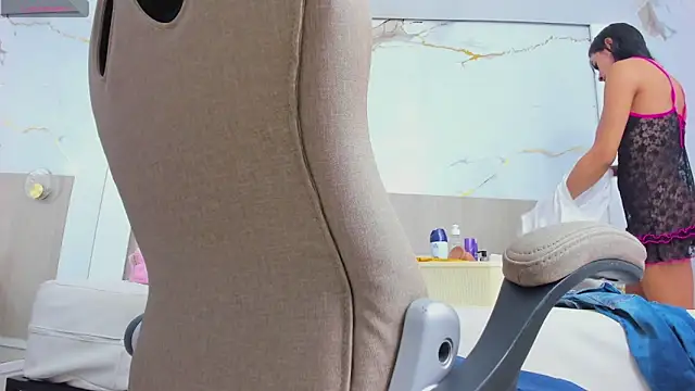 valirya devote online show from 21, 10, 2025