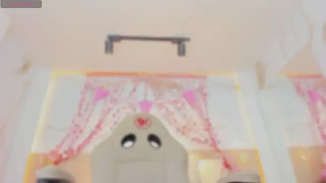 valirya devote online show from 13, 2, 2026