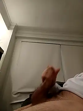 Snapshot of DannySastre91 chatting on 26, 11, 2025 DannySastre91 online show from 26, 11, 2025