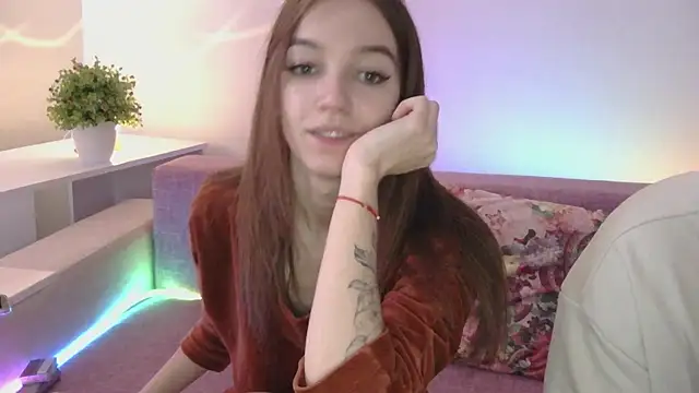 NotSoSweetDasha online show from 8, 11, 2025