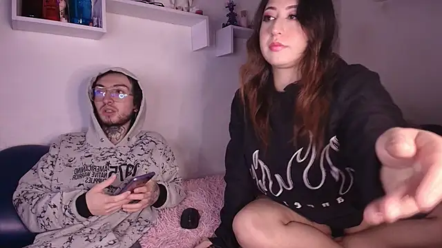 annyharriis online show from 15, 12, 2025