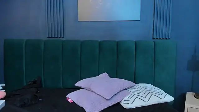 Snapshot of halleylorens chatting on 25, 9, 2025 halleylorens online show from 25, 9, 2025