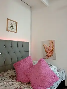 Miss-Melina online show from 12, 9, 2025