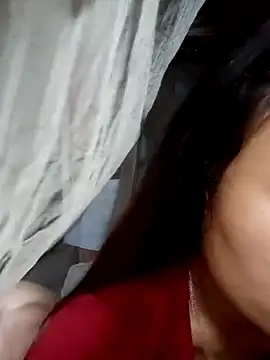 Ruaiuoi online show from 13, 4, 2026