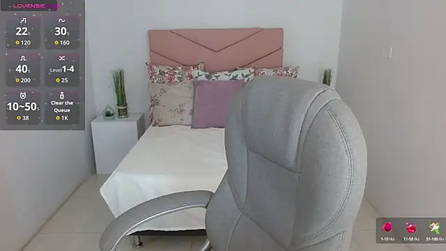 SarayVega  online show from 16, 10, 2025