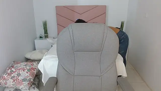 SarayVega  online show from 26, 9, 2025