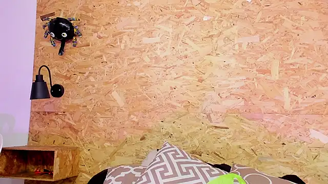 santiblack7 online show from 6, 11, 2025