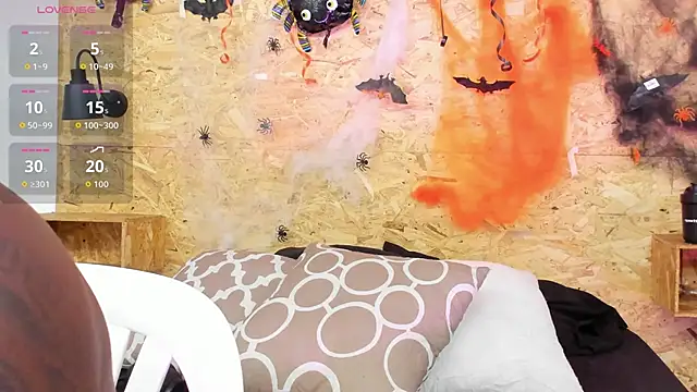 santiblack7 online show from 30, 10, 2025