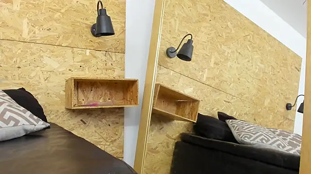 santiblack7 online show from 9, 10, 2025