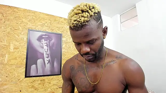 santiblack7 online show from 8, 9, 2025