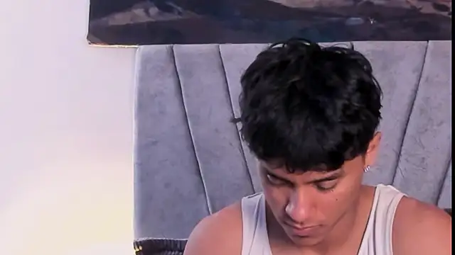 ZYZZ1312 online show from 15, 12, 2025