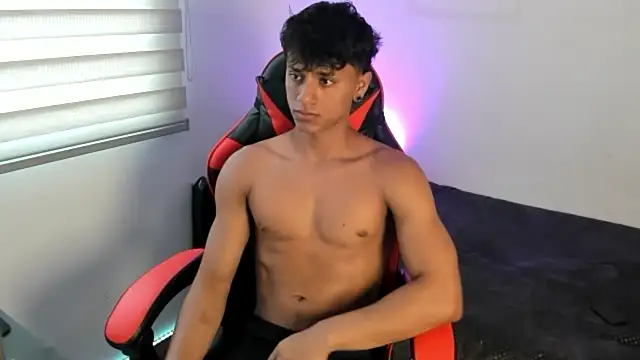 ZYZZ1312 online show from 4, 6, 2026