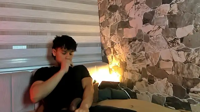 ZYZZ1312 online show from 4, 3, 2026