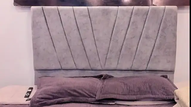 ZYZZ1312 online show from 13, 12, 2025