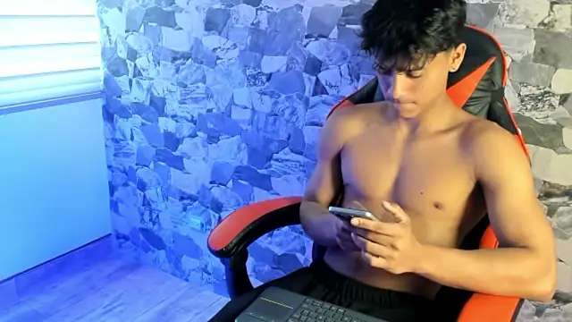 ZYZZ1312 online show from 17, 7, 2026