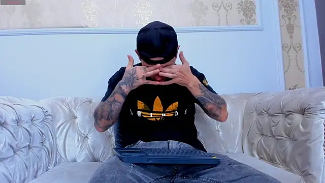 Scott Clark online show from 21, 12, 2025