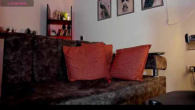 valery 14  online show from 18, 4, 2026