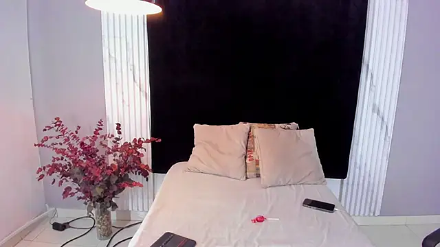 MONIK FOX CR online show from 15, 10, 2025