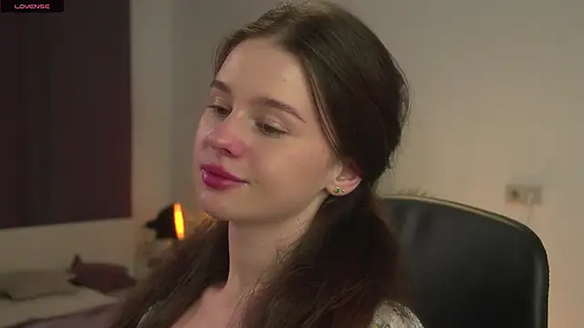 Olivia Farrell online show from 6, 10, 2025