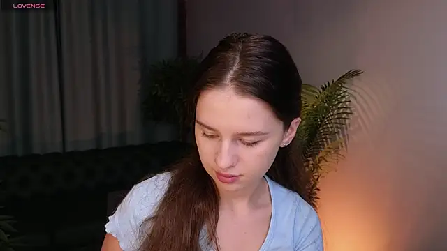 Olivia Farrell online show from 8, 10, 2025