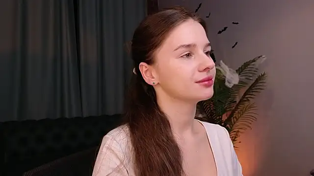 Olivia Farrell online show from 27, 10, 2025