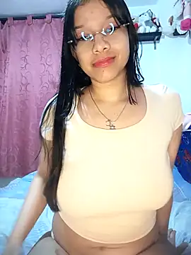 Iwarii online show from 3, 2, 2026