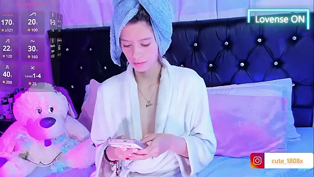 Sofiia cute  online show from 7, 2, 2026