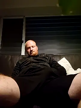 Snapshot of svenni2525 chatting on 7, 10, 2025 svenni2525 online show from 7, 10, 2025