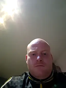 Snapshot of svenni2525 chatting on 20, 10, 2025 svenni2525 online show from 20, 10, 2025