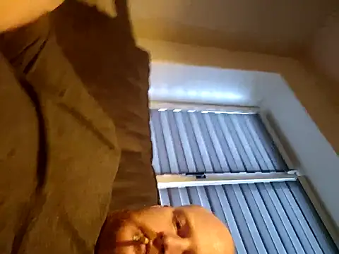 Snapshot of svenni2525 chatting on 15, 11, 2025 svenni2525 online show from 15, 11, 2025