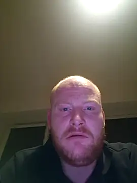 Snapshot of svenni2525 chatting on 8, 11, 2025 svenni2525 online show from 8, 11, 2025