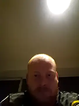 Snapshot of svenni2525 chatting on 14, 10, 2025 svenni2525 online show from 14, 10, 2025