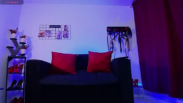 JulietthNoir online show from 24, 9, 2025