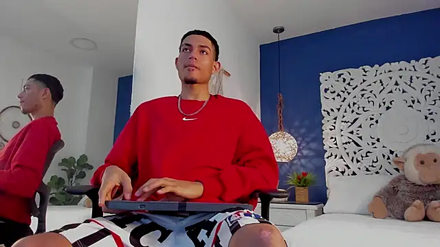 Snapshot of Adonis_WB chatting on 9, 9, 2025 Adonis WB online show from 9, 9, 2025